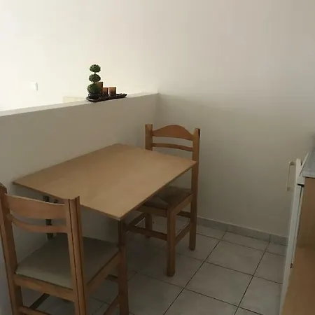 Chc Amazones - Melanippi With A/c Apartment *